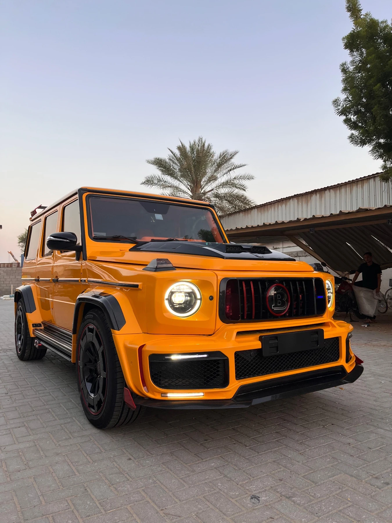 Mercedes-Benz G 55 AMG G55 BRABUS ROCKET 900, снимка 2 - Автомобили и джипове - 56304543