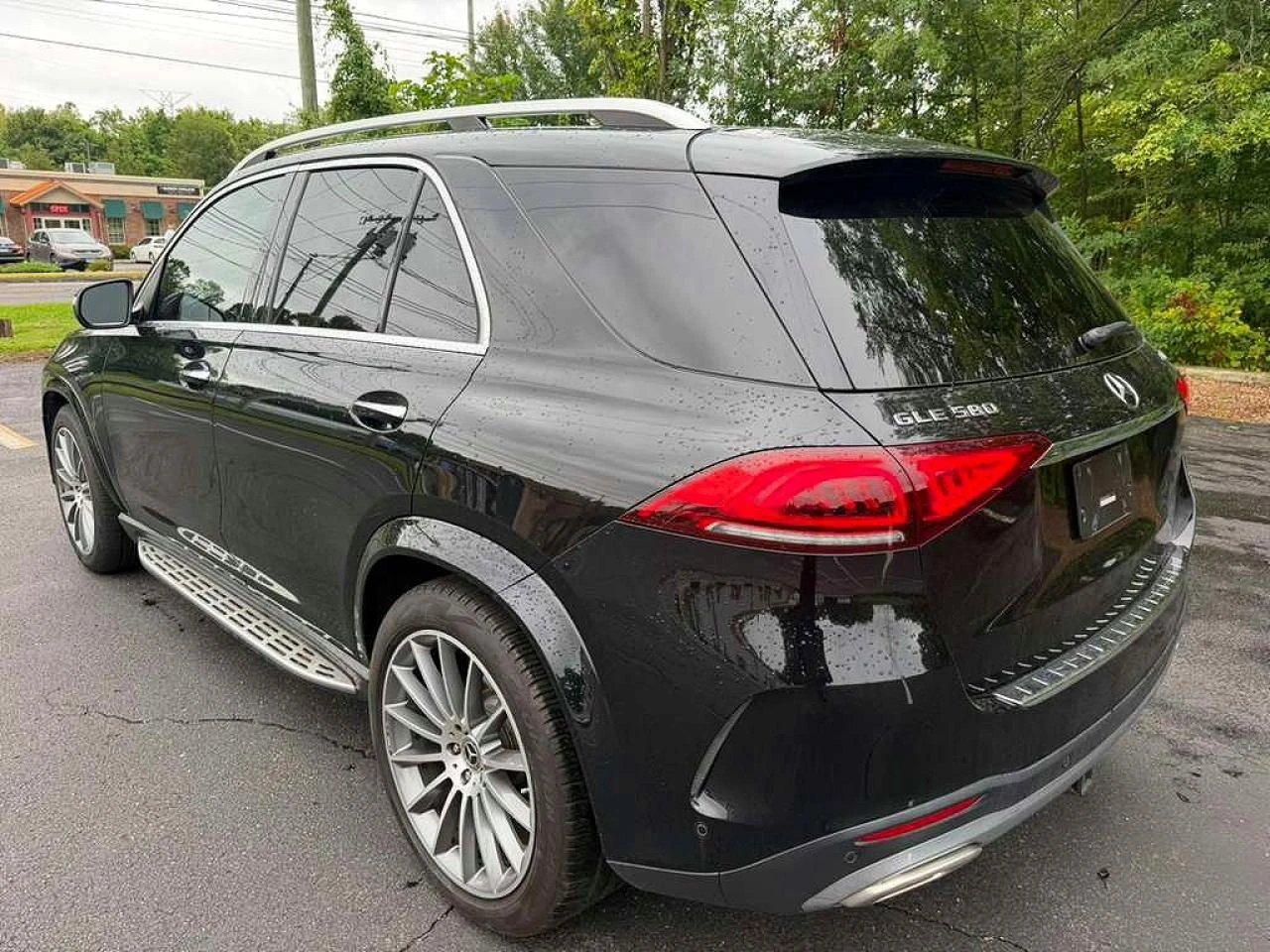 Mercedes-Benz GLE 580, снимка 3 - Автомобили и джипове - 56342362