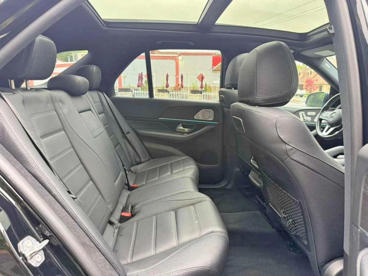 Mercedes-Benz GLE 580, снимка 11 - Автомобили и джипове - 56342362