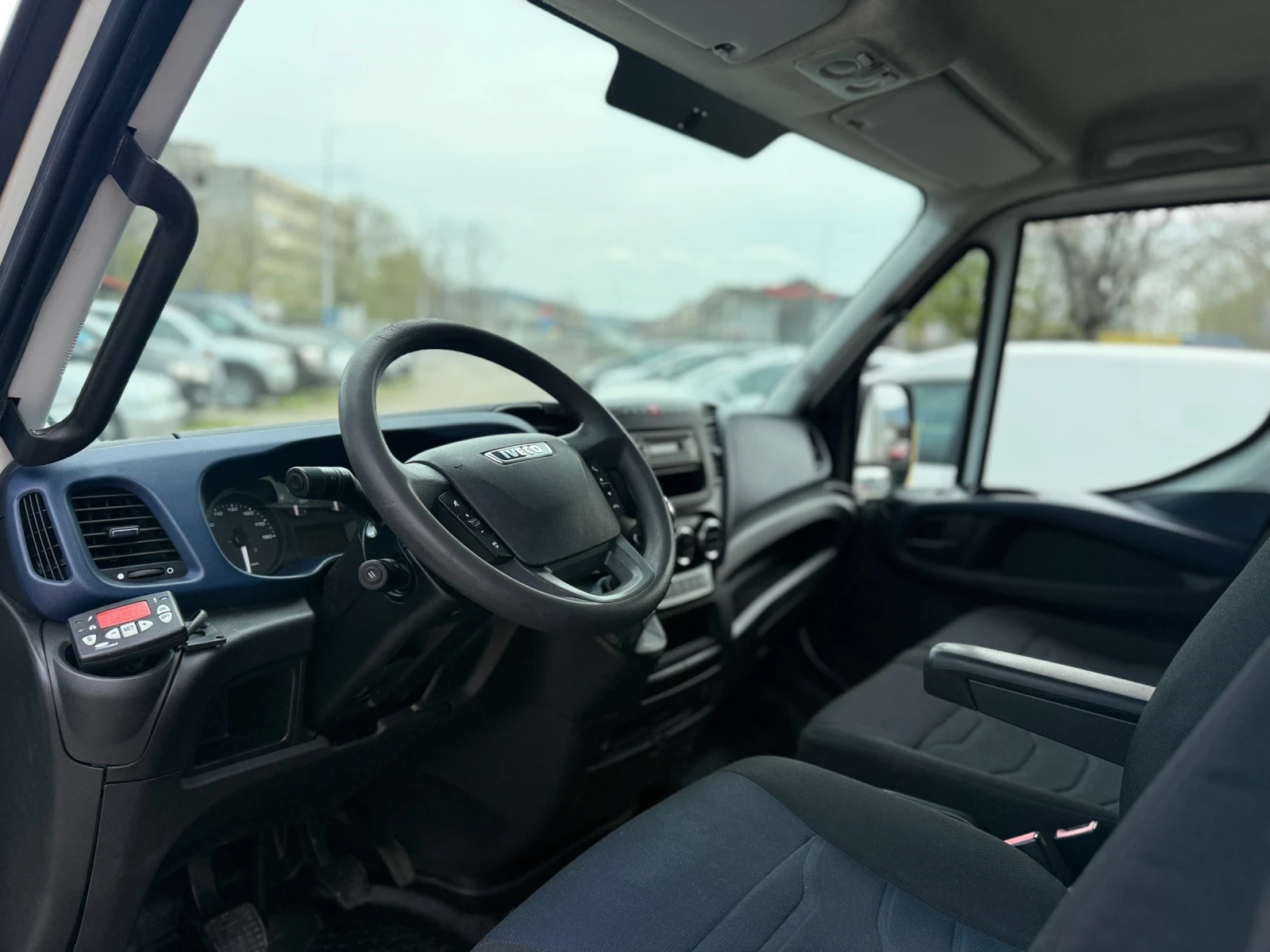 Iveco 35c15 3.0 бензин/метан , снимка 10 - Бусове и автобуси - 54214767