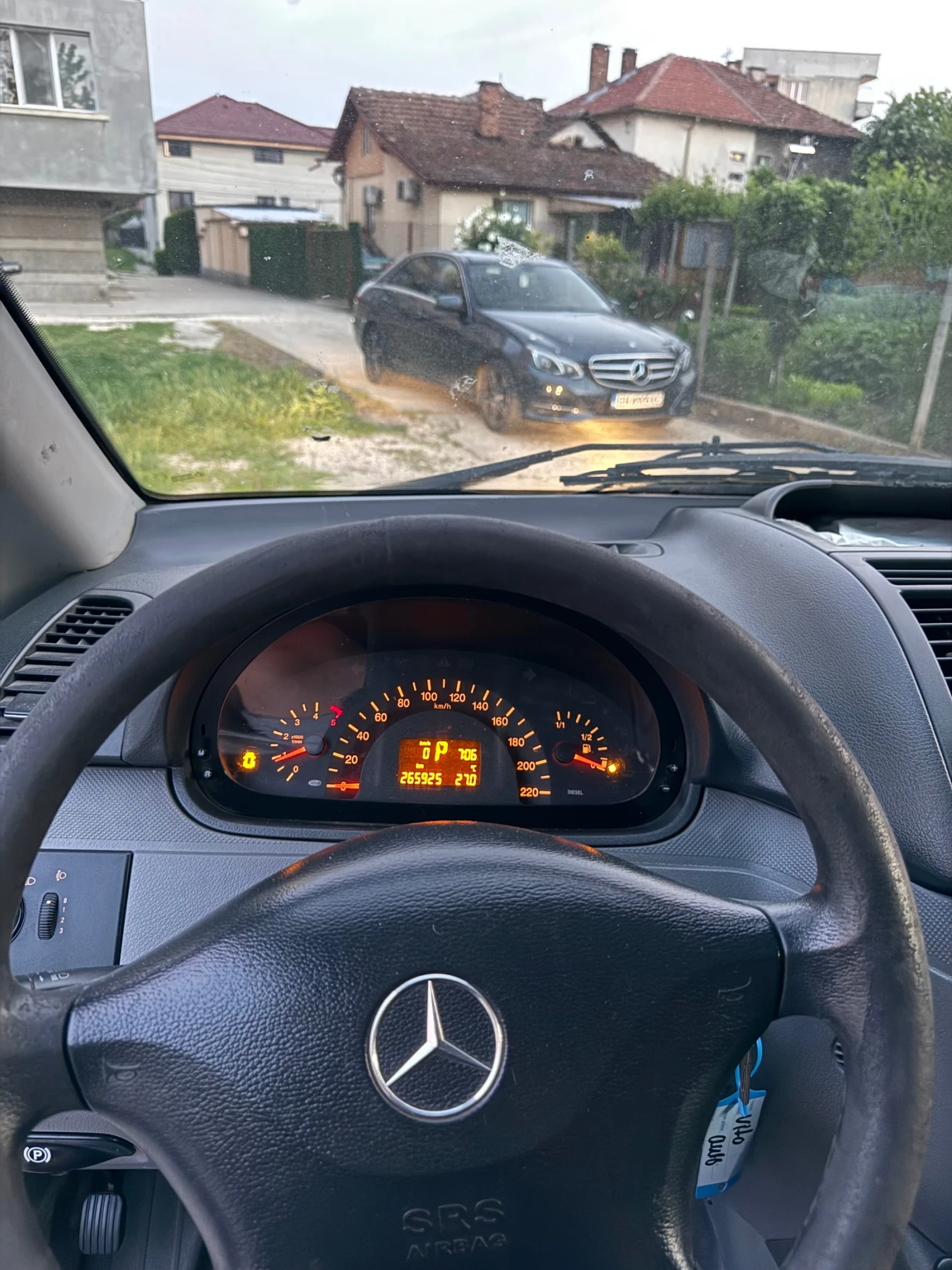 Mercedes-Benz Vito 111cdi klima, снимка 9 - Бусове и автобуси - 54984384