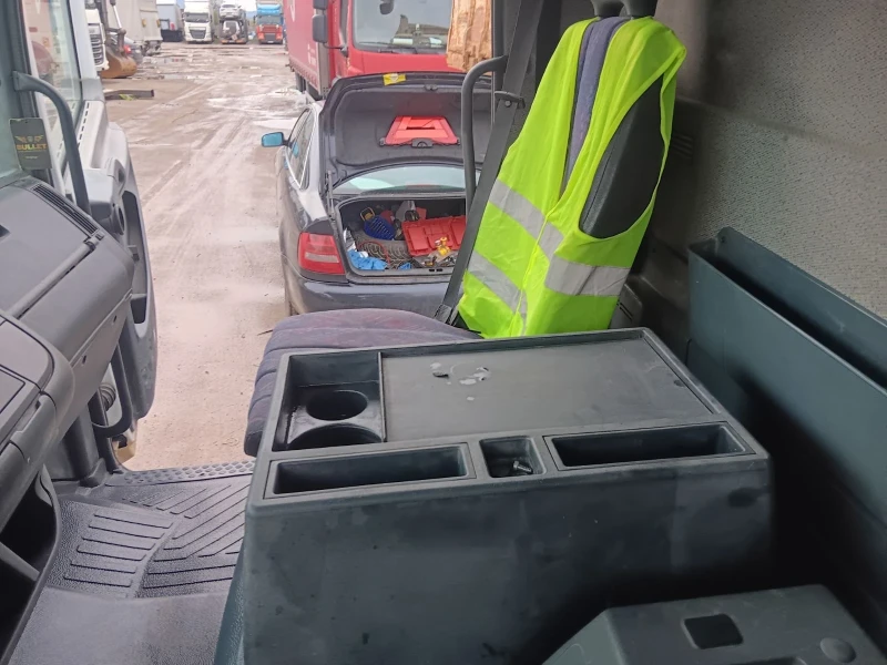 Mercedes-Benz Atego, снимка 10 - Камиони - 52437145