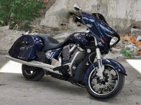     Victory Cross Country Chopper