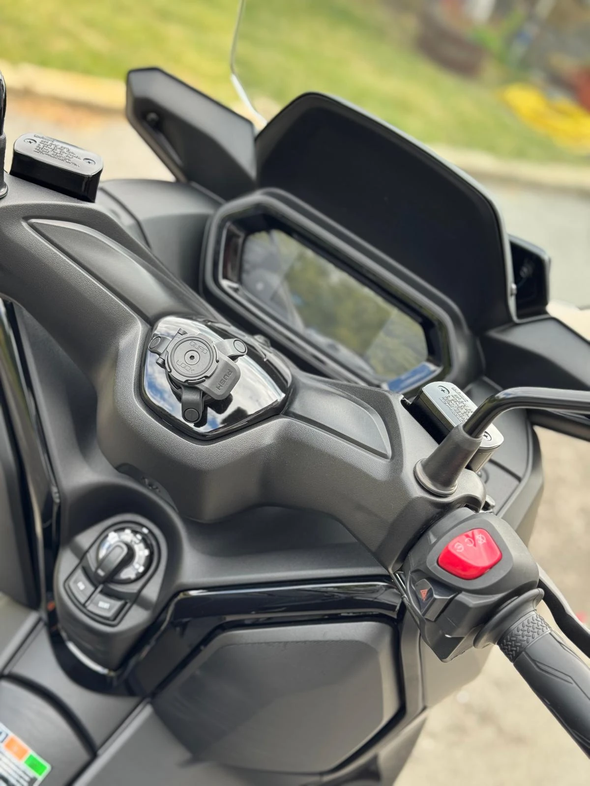 Yamaha X-max 300 - изображение 6