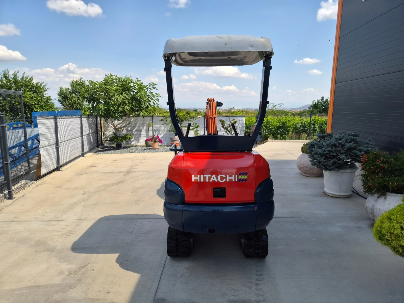 Багер Hitachi 1.5 тона / ДЖОЙСТИЦИ / РАЗТВАРЯ ВЕРИГИТЕ / НАЛИЧЕН, снимка 4 - Индустриална техника - 55172972