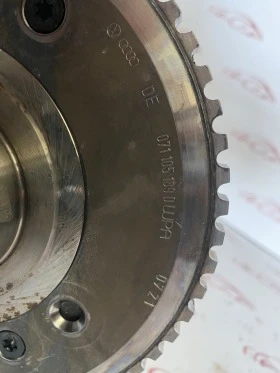 Колянов вал за VW R36  - 03H105101H 03H105101J CDV, снимка 4