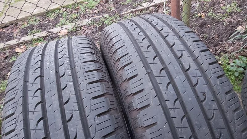 Гуми Летни 215/70R16, снимка 2 - Гуми и джанти - 27512663