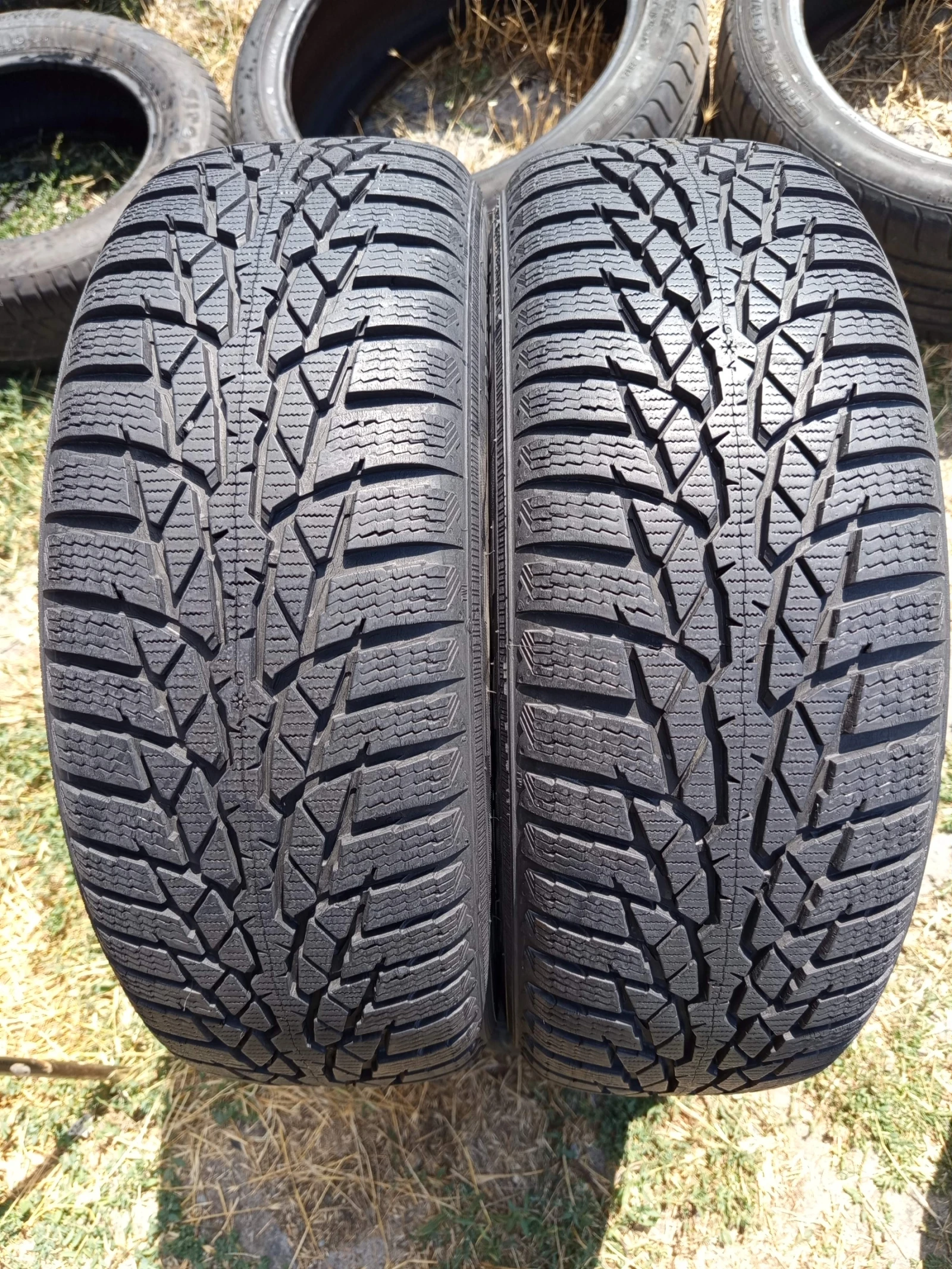 Гуми Зимни 185/60R15