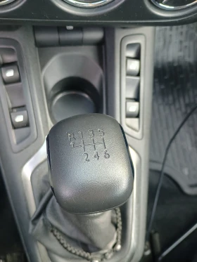 Peugeot 301 Allure, снимка 8