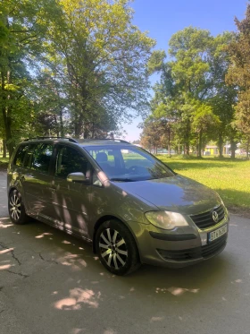 VW Touran 1.9-105к., снимка 3