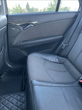Mercedes-Benz E 270, снимка 12