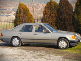 Mercedes-Benz 124, снимка 1