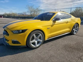 ������ Ford Mustang
