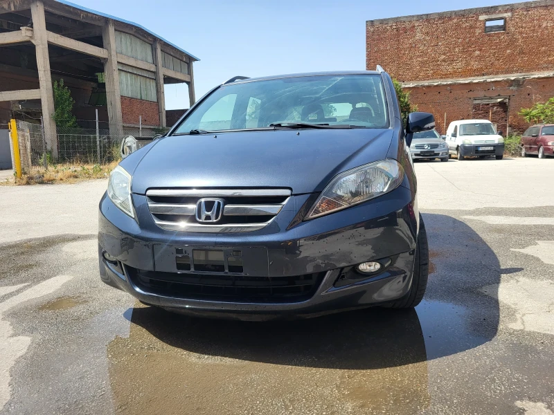 Honda Fr-v, снимка 2 - Автомобили и джипове - 46971043