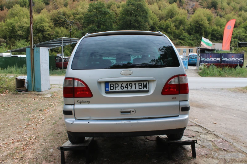 Ford Galaxy 1.9ТДИ РЕГИСТРИРАН, снимка 5 - Автомобили и джипове - 47403648