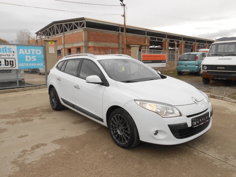 Renault Megane 1.5d-Euro-5A, снимка 3 - Автомобили и джипове - 48021318