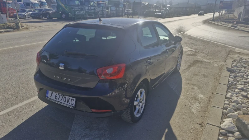 Seat Ibiza 1.4 TDI Климатроник, снимка 5 - Автомобили и джипове - 48390495