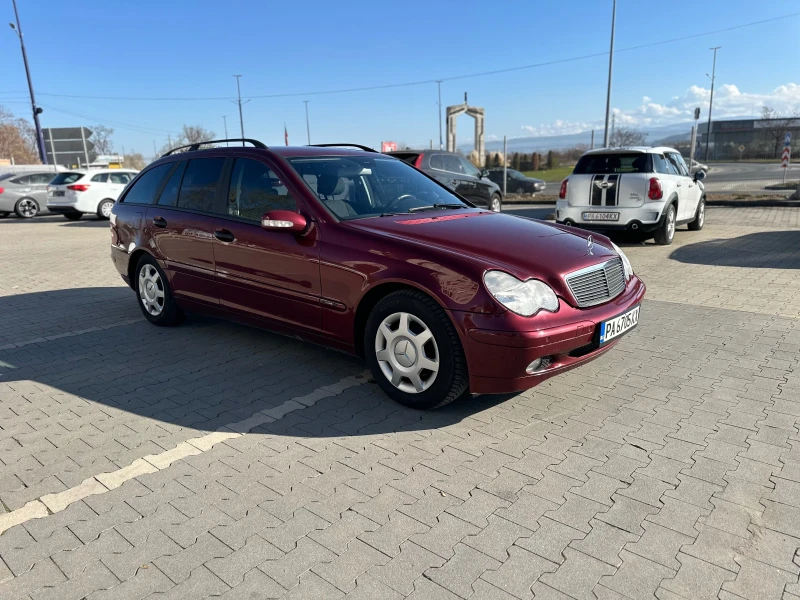 Mercedes-Benz C 180 Benzin / Gaz, снимка 2 - Автомобили и джипове - 48906905