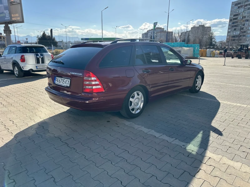 Mercedes-Benz C 180 Benzin / Gaz, снимка 4 - Автомобили и джипове - 48906905