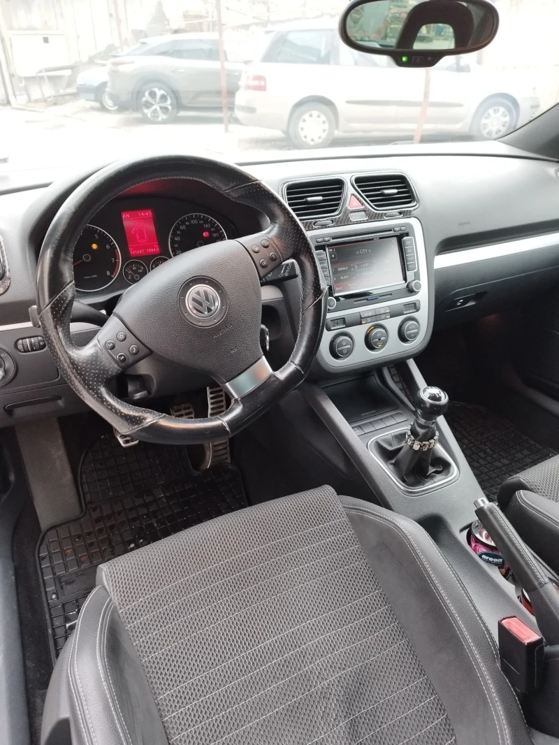 VW Scirocco Купе , снимка 7 - Автомобили и джипове - 49087622