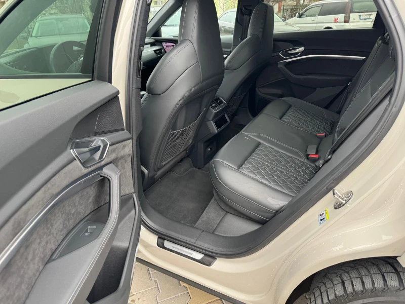 Audi E-Tron etron 55 95kw, снимка 11 - Автомобили и джипове - 52566469