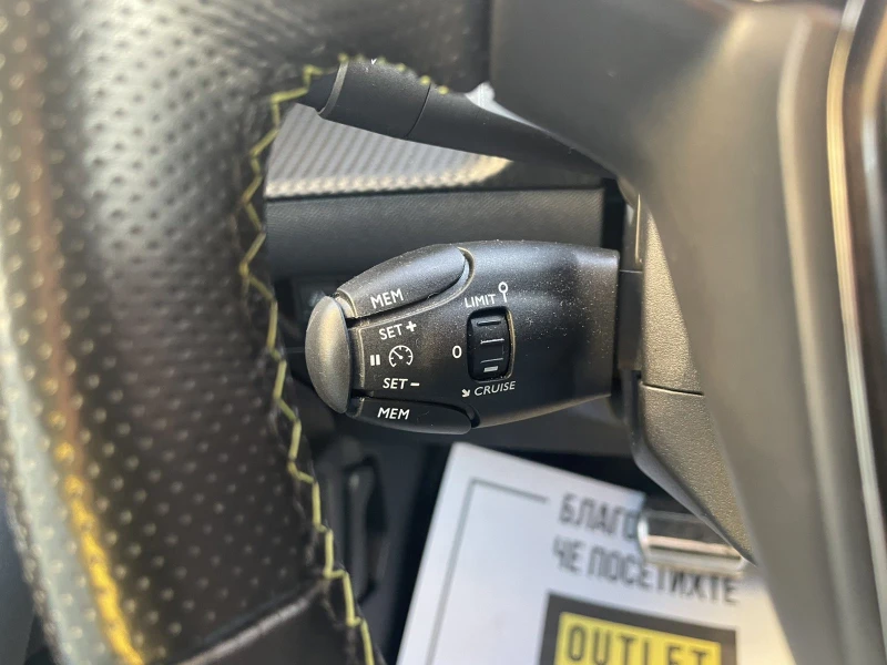 Peugeot 208 GT, снимка 13 - Автомобили и джипове - 51670358