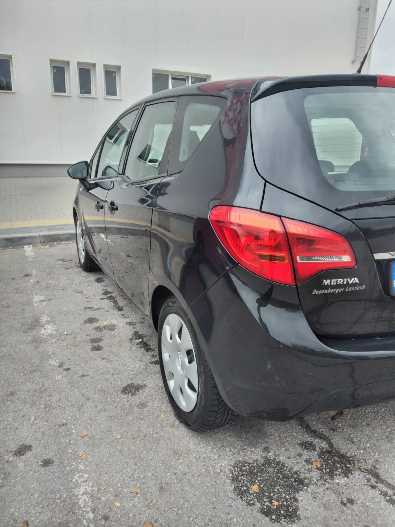 Opel Meriva, снимка 3 - Автомобили и джипове - 52431193