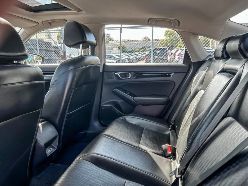 Honda Civic Touring* FWDАвтоКредит* (ЦЕНА ДО БГ), снимка 16 - Автомобили и джипове - 52619793