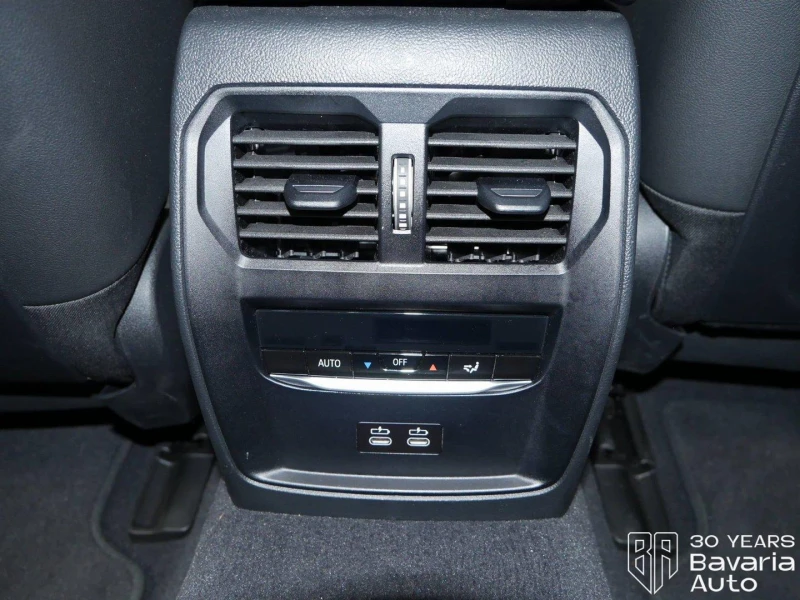 BMW i4 40 eDrive M Sport Paket, снимка 12 - Автомобили и джипове - 52833499