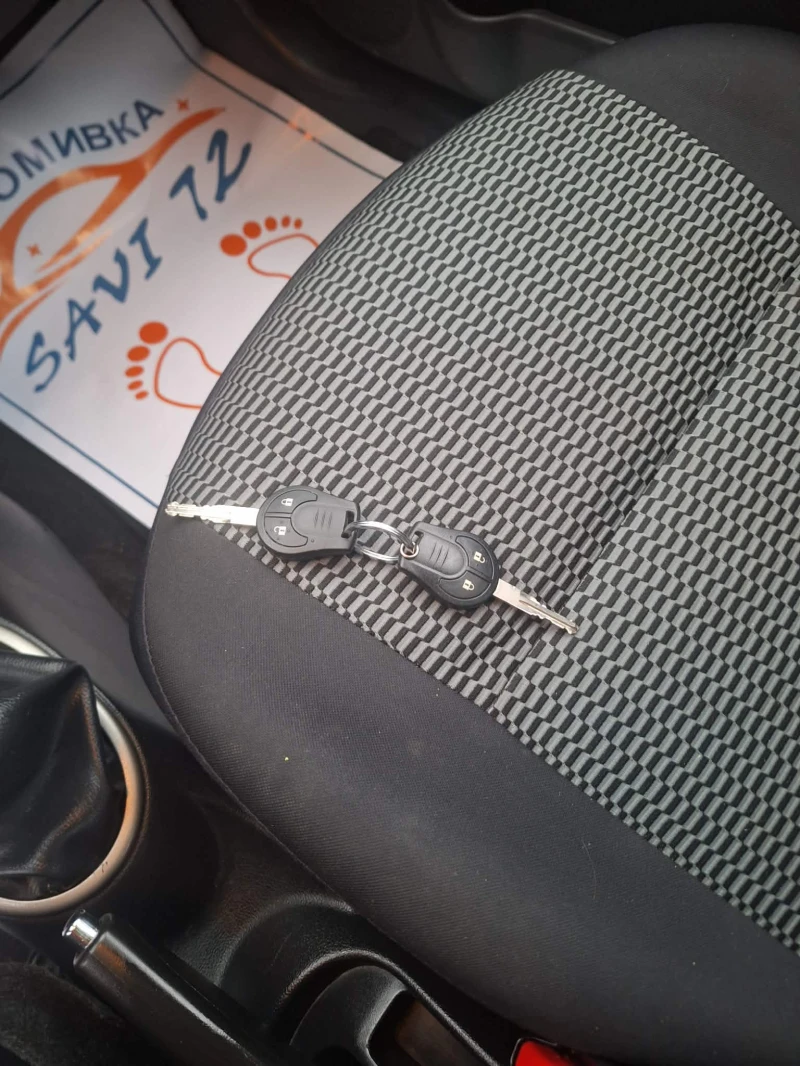 Nissan Micra 1.2i klima, снимка 12 - Автомобили и джипове - 53124442