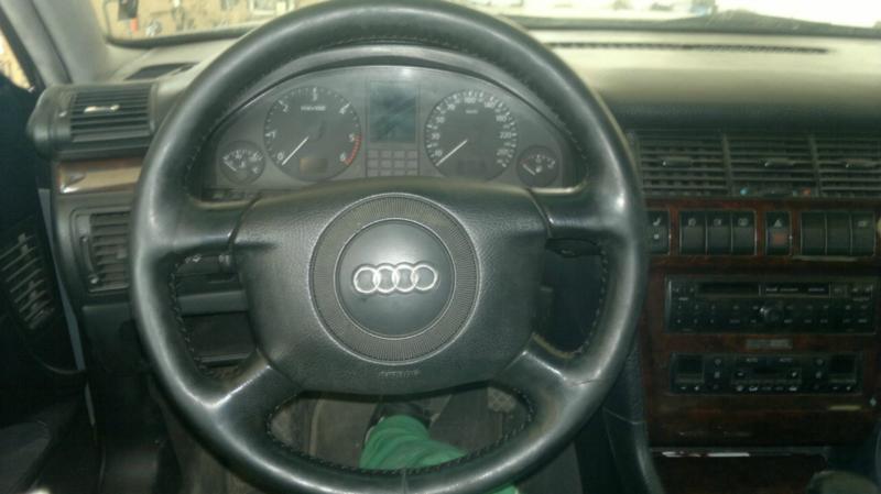 Audi A8 2.5тди, снимка 2 - Автомобили и джипове - 14989536