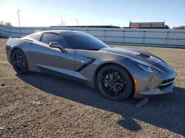 Chevrolet Corvette STINGRAY 2LT - изображение 4