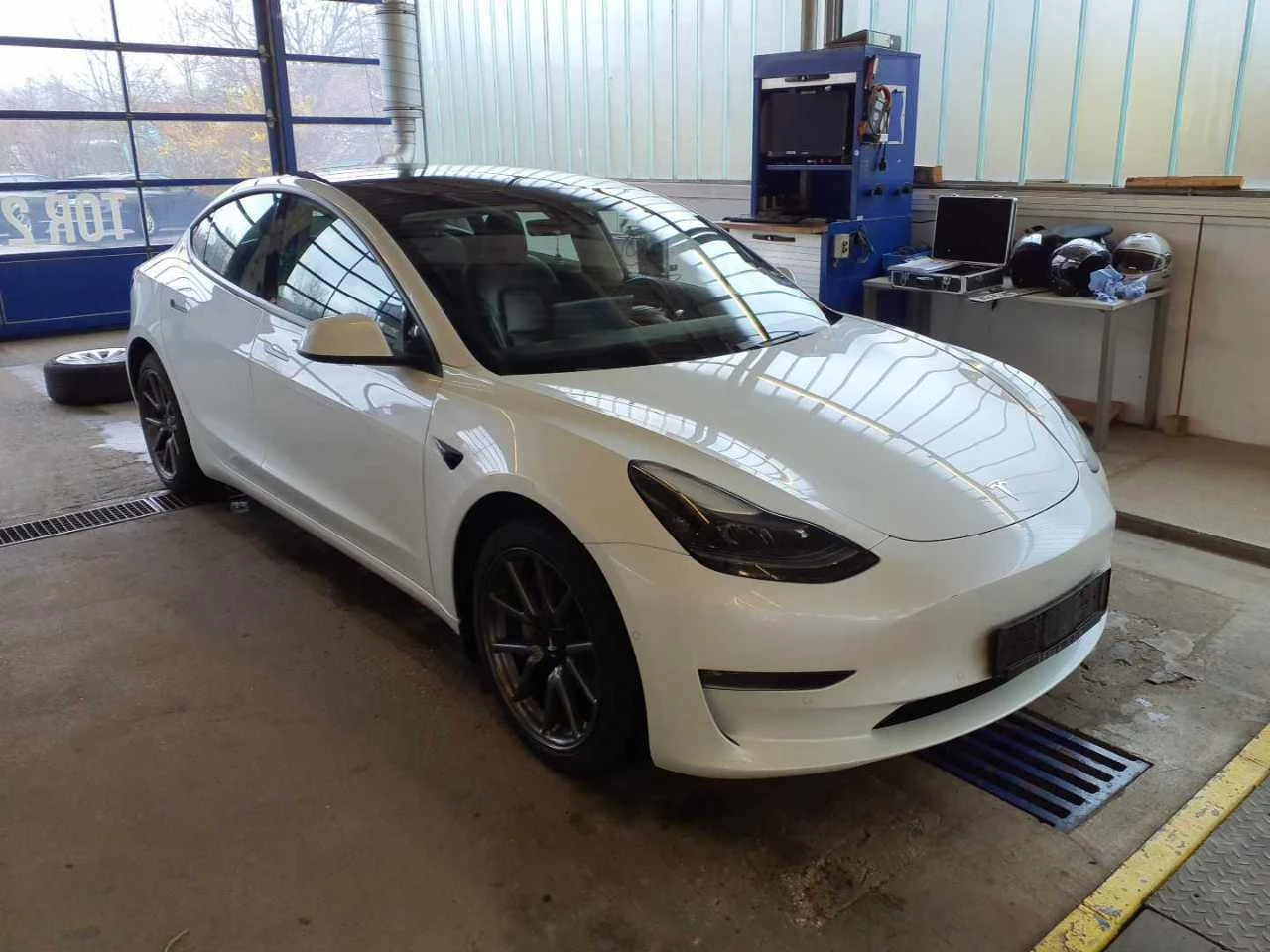 Tesla Model 3  4х4 Европейска Гаранция, снимка 1
