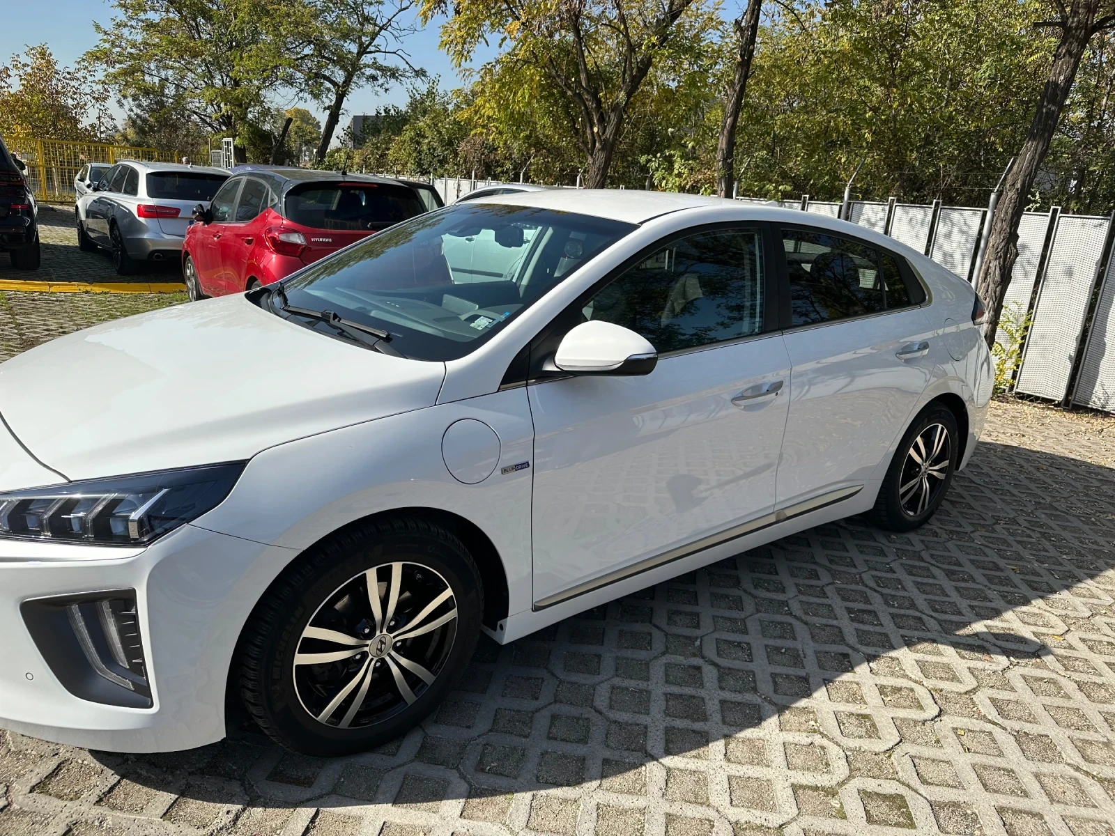 Hyundai Ioniq 1.6 Plug In Hybrid Premium Packet  - изображение 4