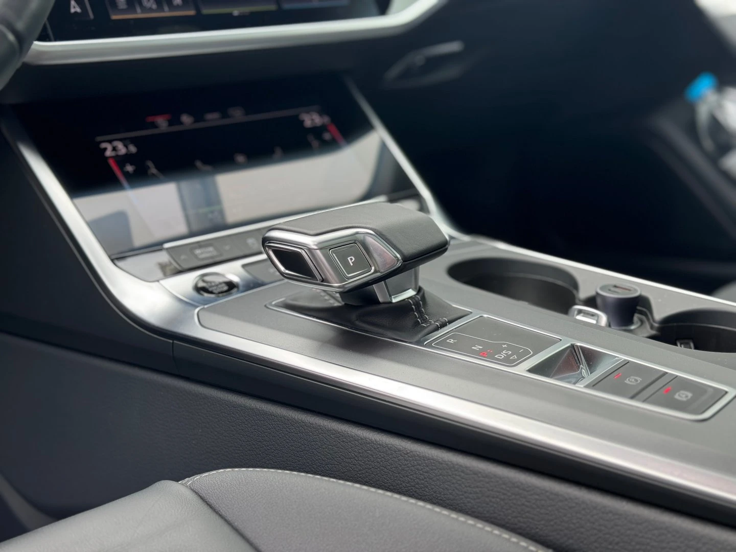 Audi A6 Audi A6 allroad 50 TDI quattro - изображение 8
