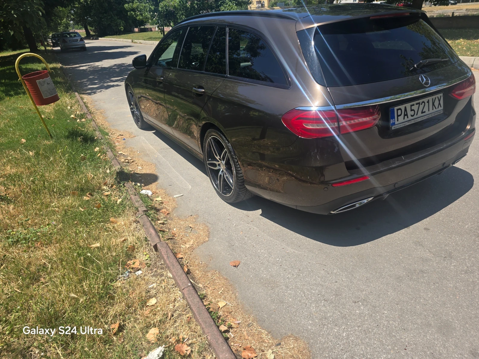 Mercedes-Benz E 220  - изображение 5