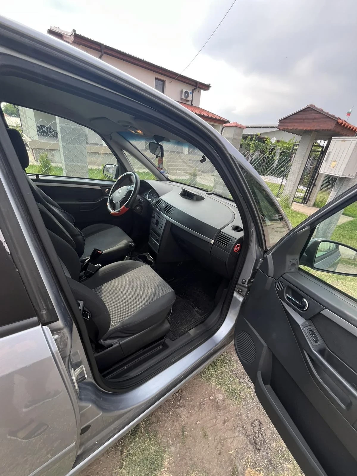 Opel Meriva 1, 7 TDI - изображение 10