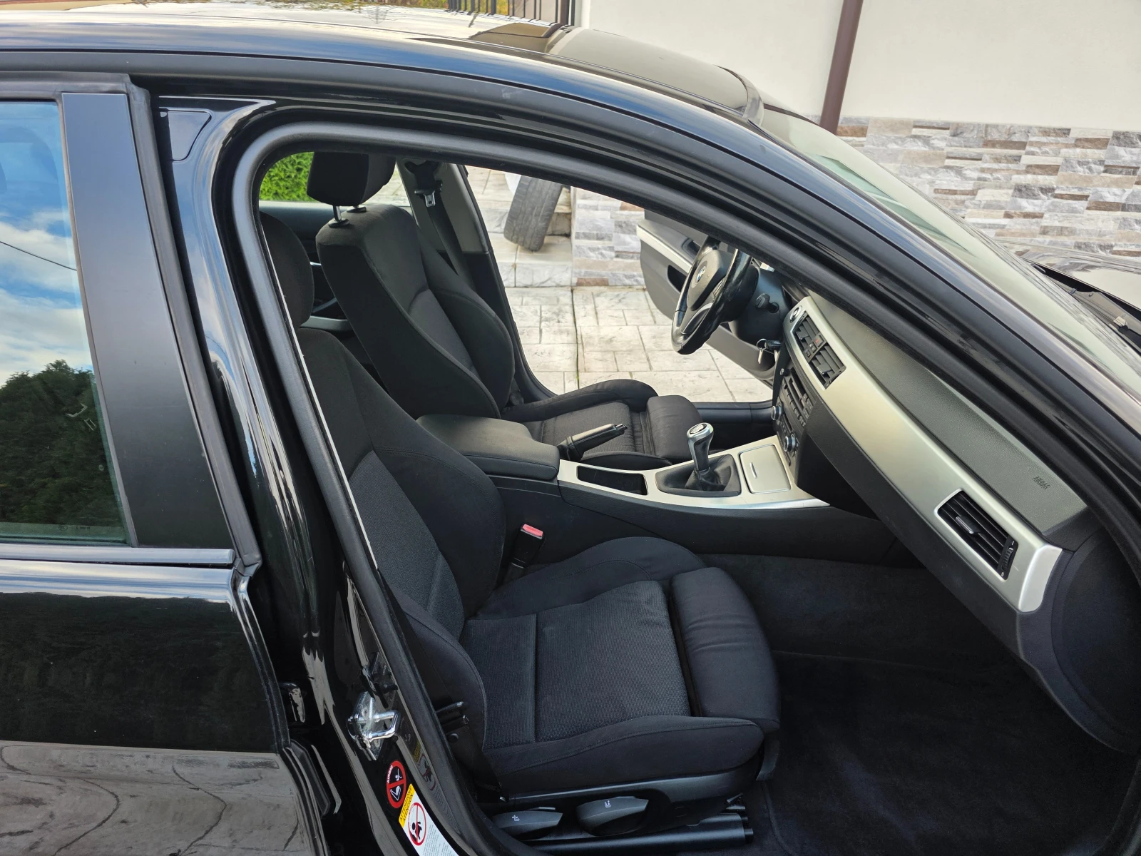 BMW 320 2.0 I  | Mobile.bg   11