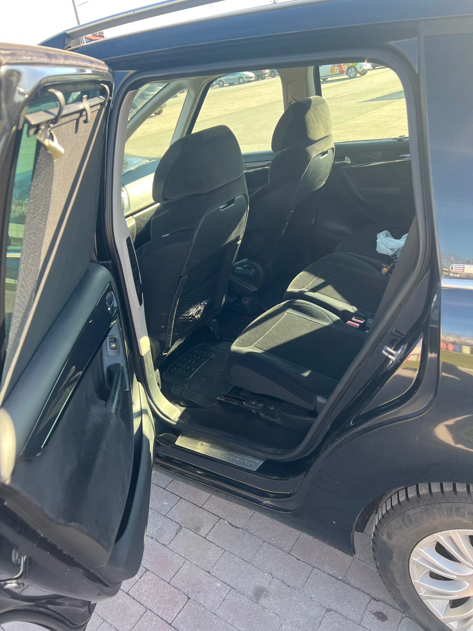 Citroen C4 Picasso 2.0HDI - изображение 5