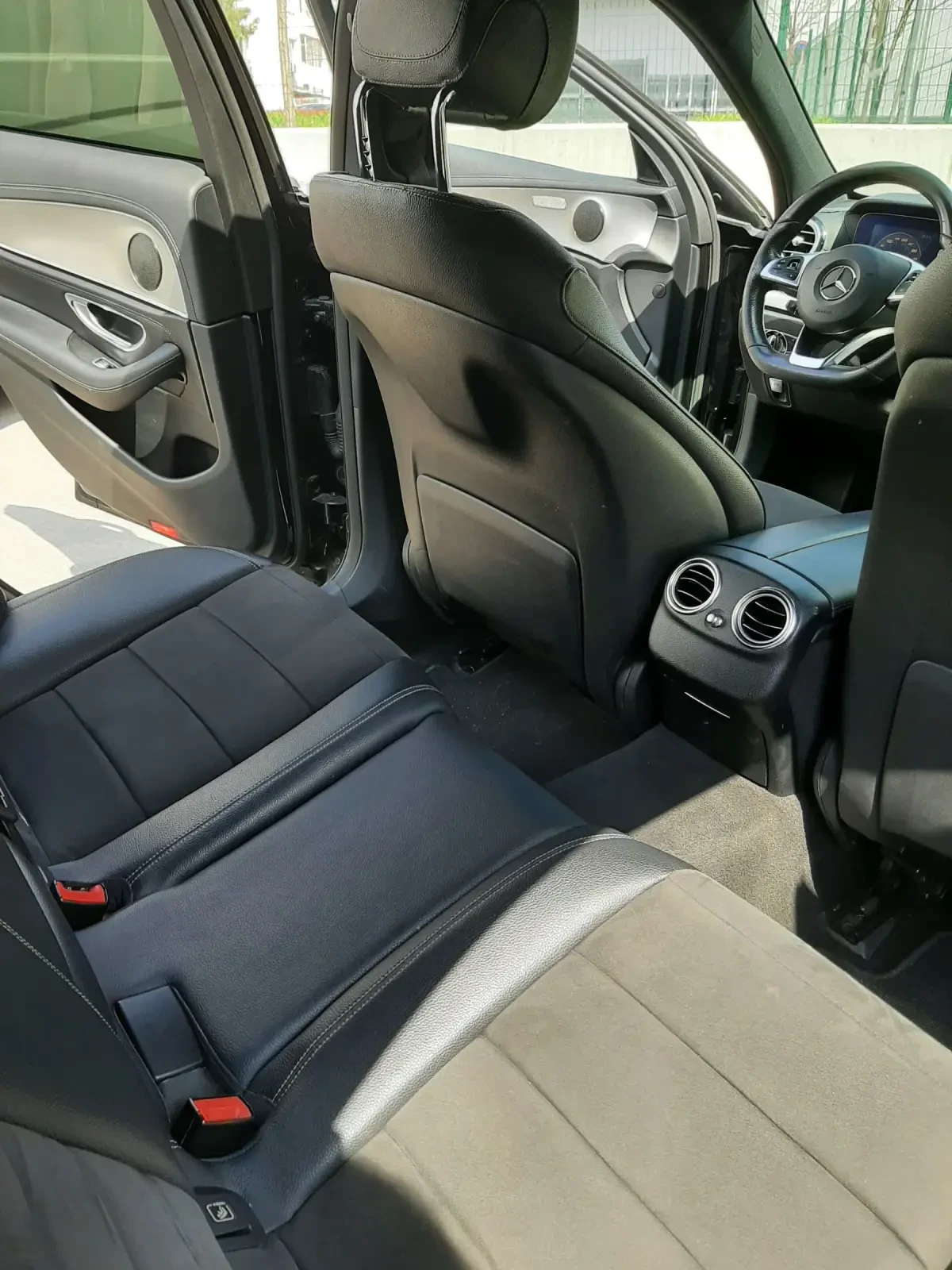 Mercedes-Benz E 200 Реални КМ AMG Widescreen  Head-up, снимка 15 - Автомобили и джипове - 54090134