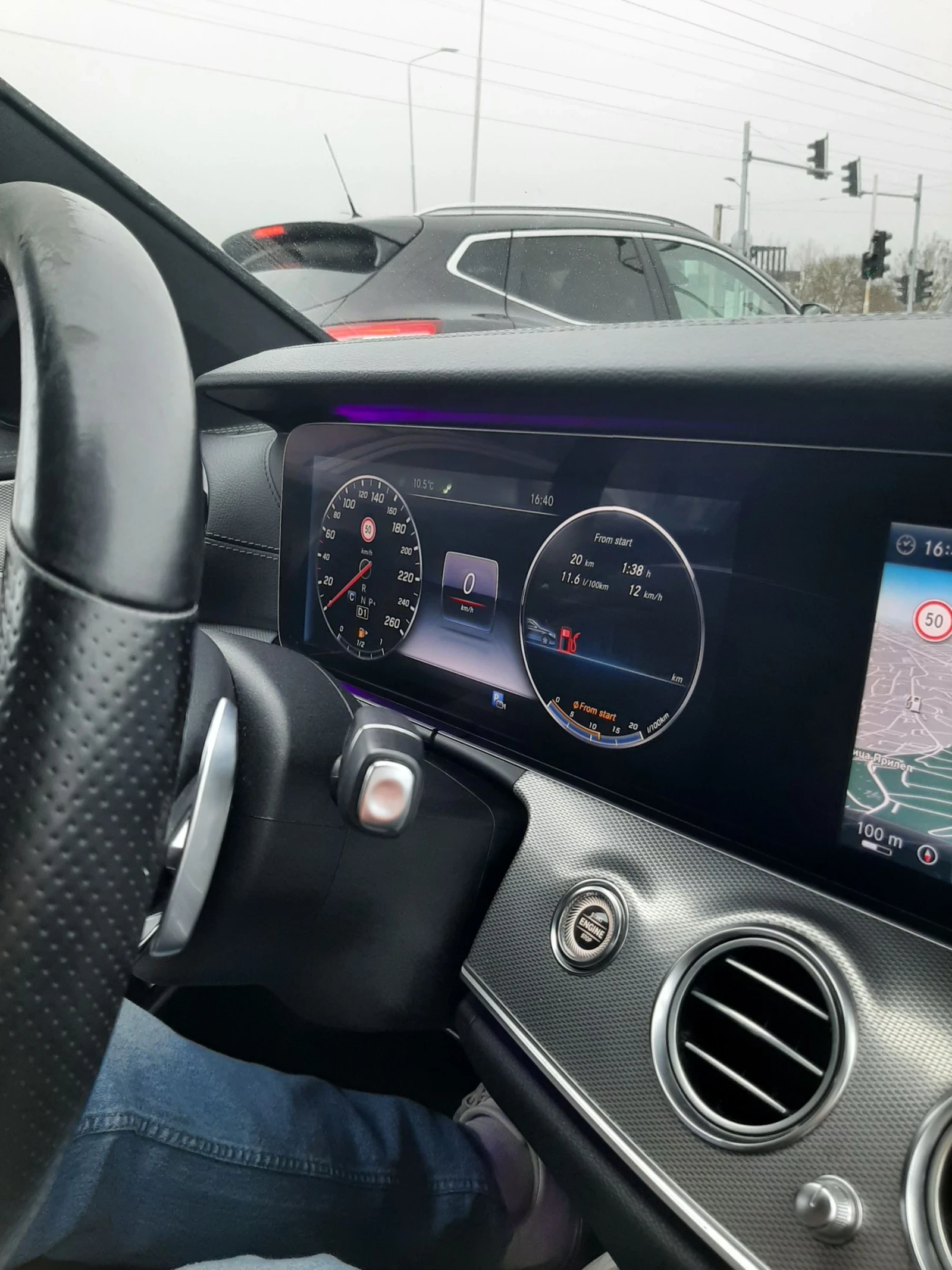 Mercedes-Benz E 200 Реални КМ AMG Widescreen  Head-up, снимка 8 - Автомобили и джипове - 54090134