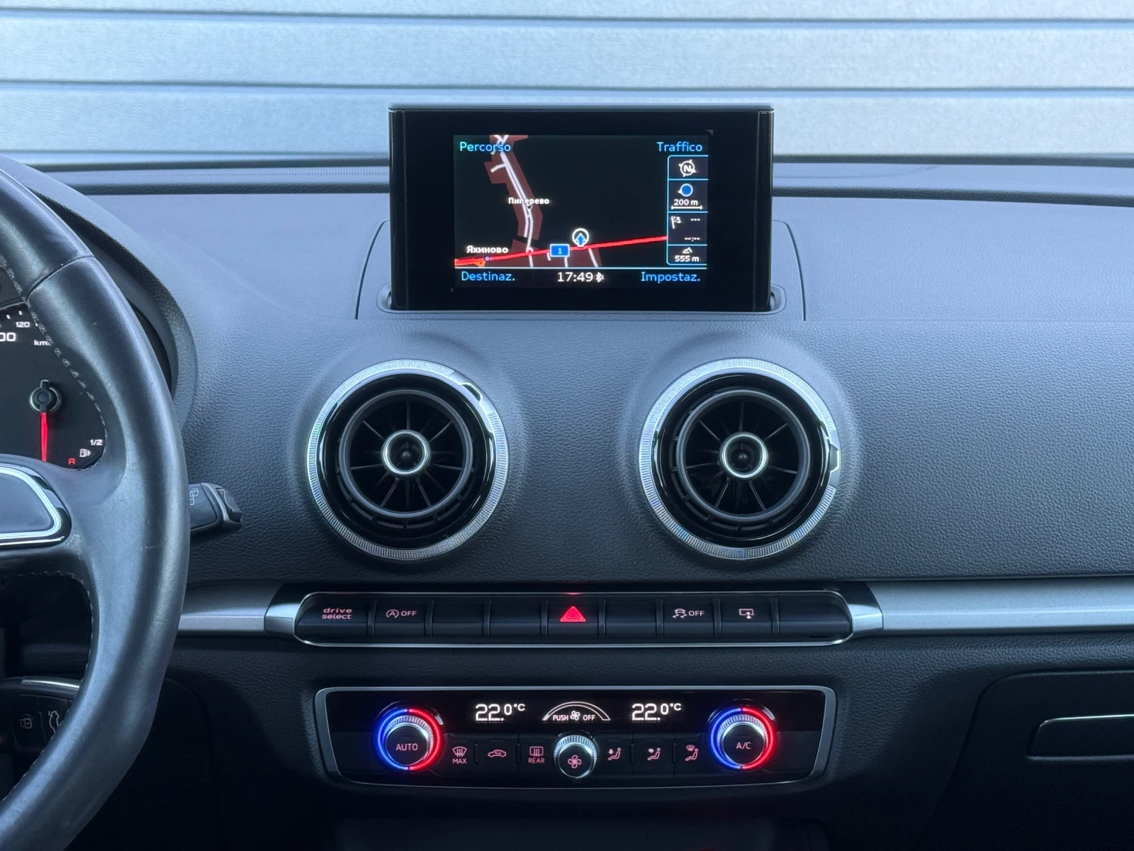 Audi A3 1.6TDi, S-Tronic, Навигация, * Recaro* Ксенон! ТОП, снимка 10 - Автомобили и джипове - 54140963