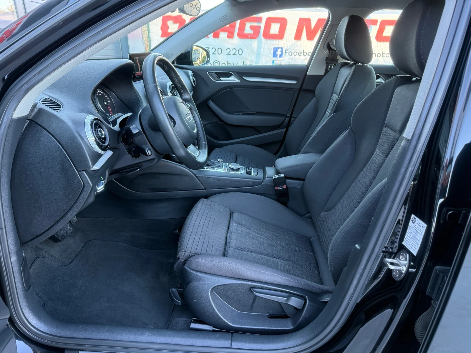 Audi A3 1.6TDi, S-Tronic, Навигация, * Recaro* Ксенон! ТОП, снимка 11 - Автомобили и джипове - 54140963