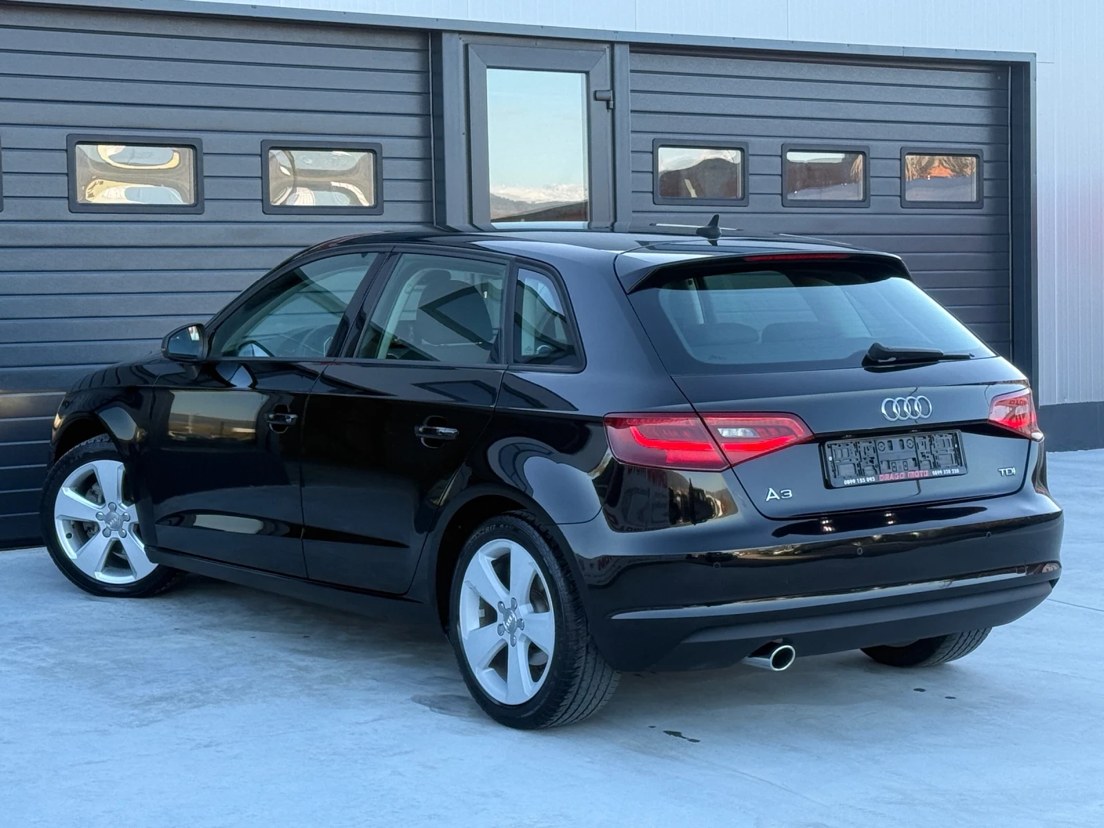 Audi A3 1.6TDi, S-Tronic, Навигация, * Recaro* Ксенон! ТОП, снимка 4 - Автомобили и джипове - 54140963