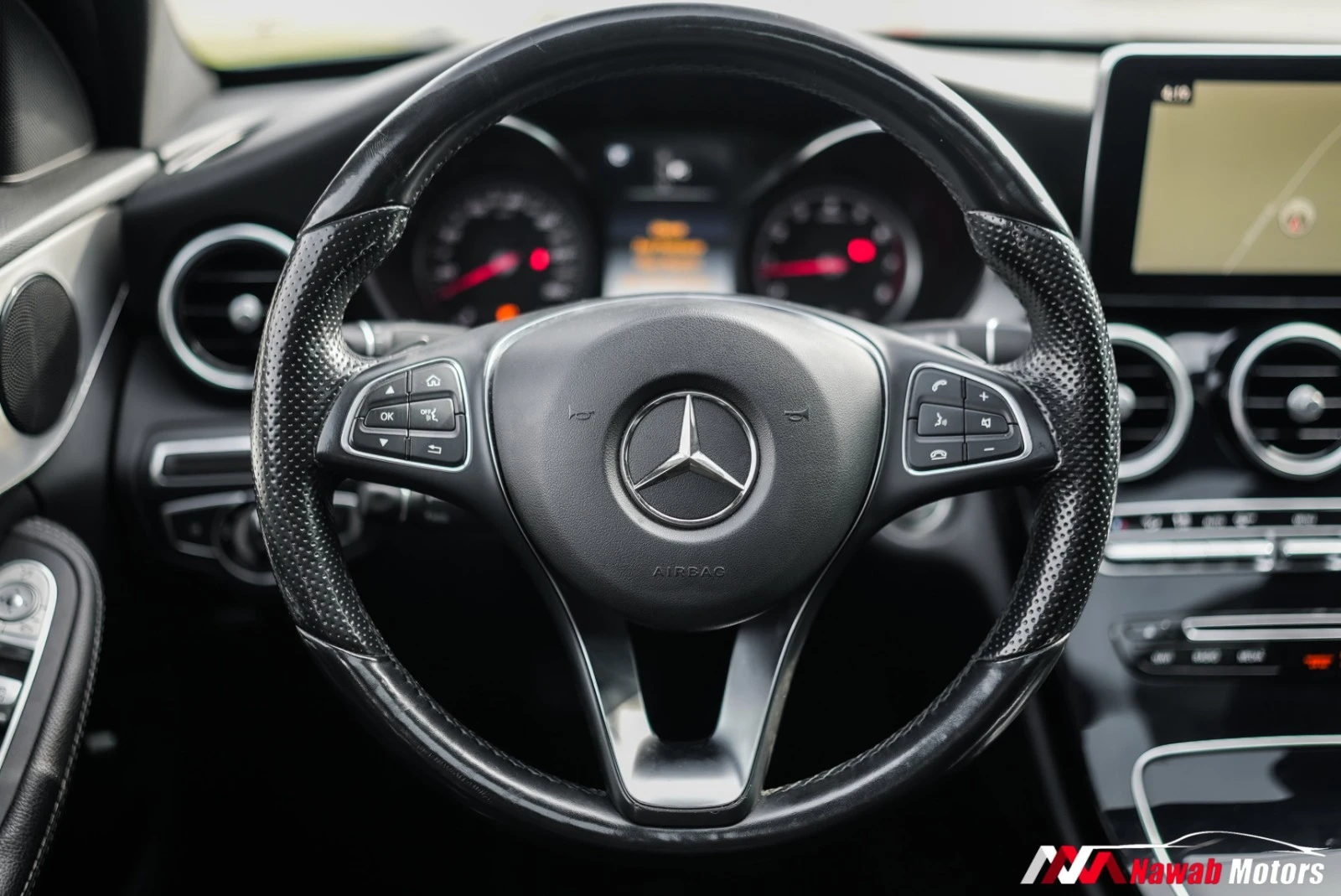 Mercedes-Benz C 300 * АвтоКредит * (ЦЕНА ДО БГ), снимка 10 - Автомобили и джипове - 54216218