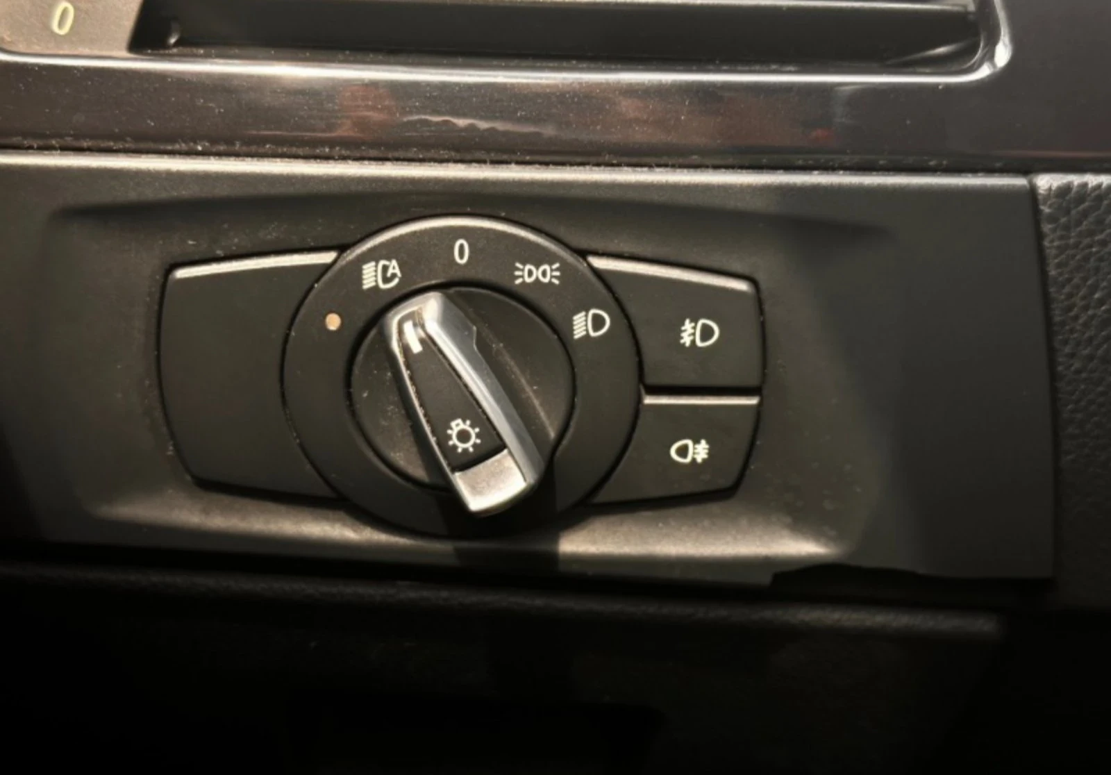 BMW 320 Xdrive, снимка 6 - Автомобили и джипове - 54680851