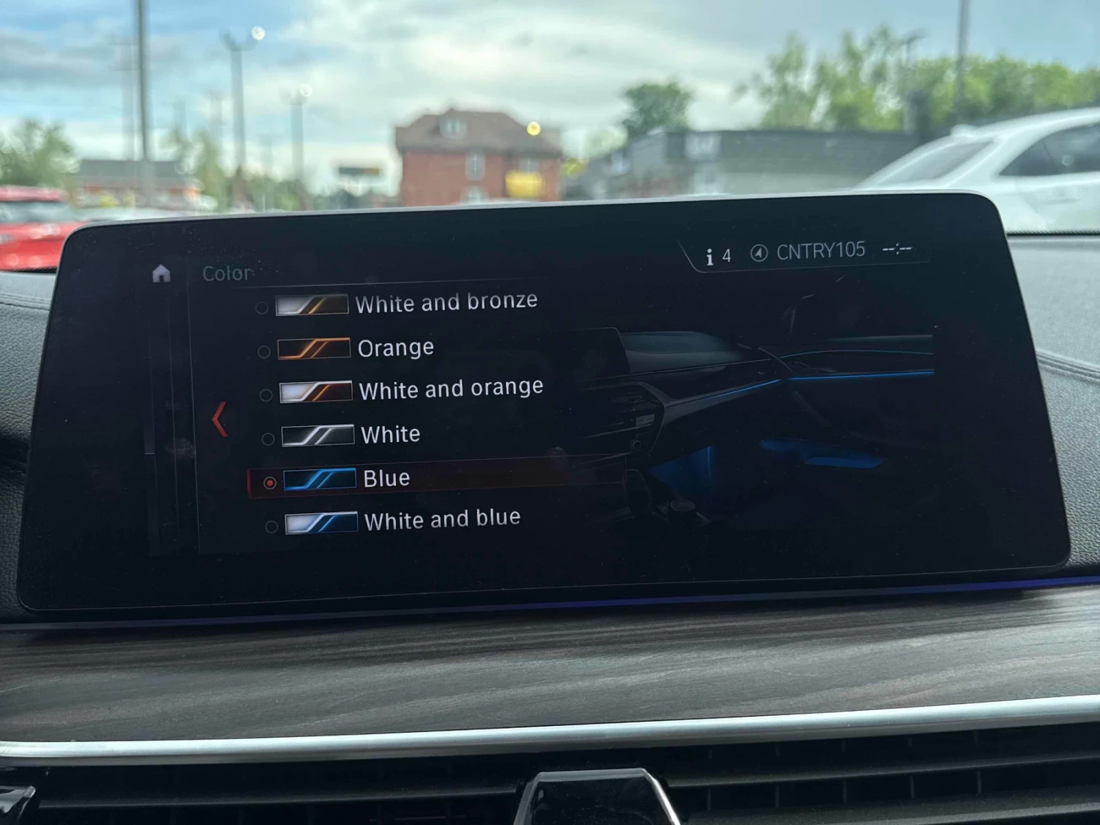BMW 530 * хDrive* HUD* Harman Kardon* CARFAX, снимка 15 - Автомобили и джипове - 55068723