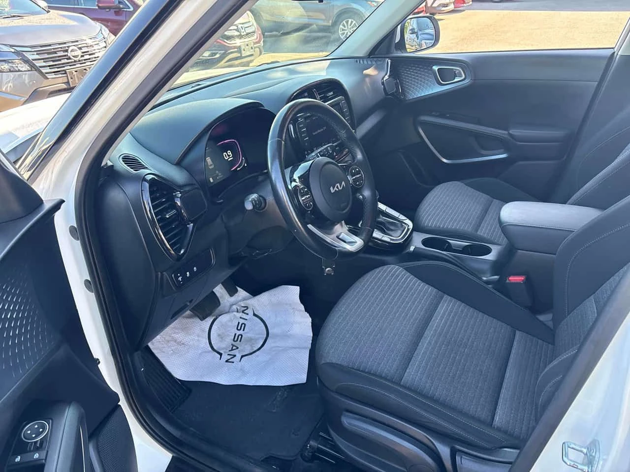 Kia Soul * IVT * АВТОКРЕДИТ БЕЗ ПЪРВОНАЧАЛНА ВНОСКА* , снимка 5 - Автомобили и джипове - 55247327