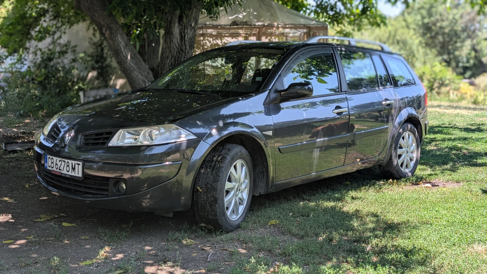 Renault Megane, снимка 17 - Автомобили и джипове - 55505183