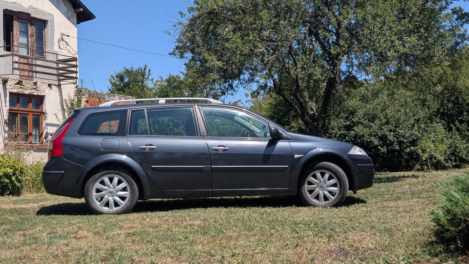Renault Megane, снимка 3 - Автомобили и джипове - 55505183